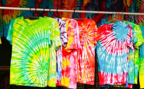 how to dry a tie dye shirt